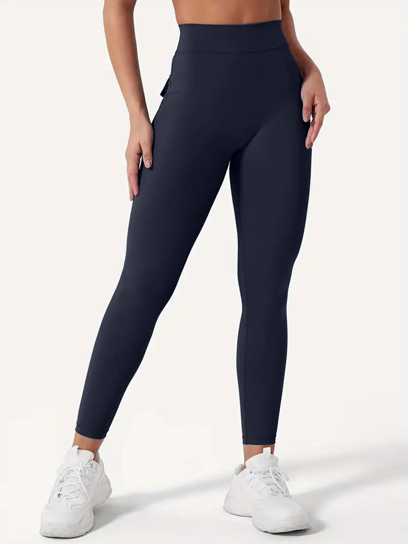 Women's High-Waisted Butt-Lifting V-Back Seamless Gym Yoga Leggings with Pockets